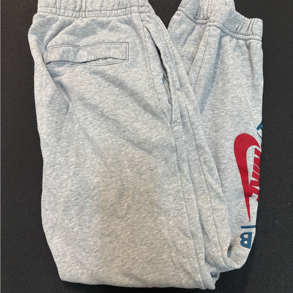 Nike Gray Sweatpants Relaxed Fit Cotton-Blend